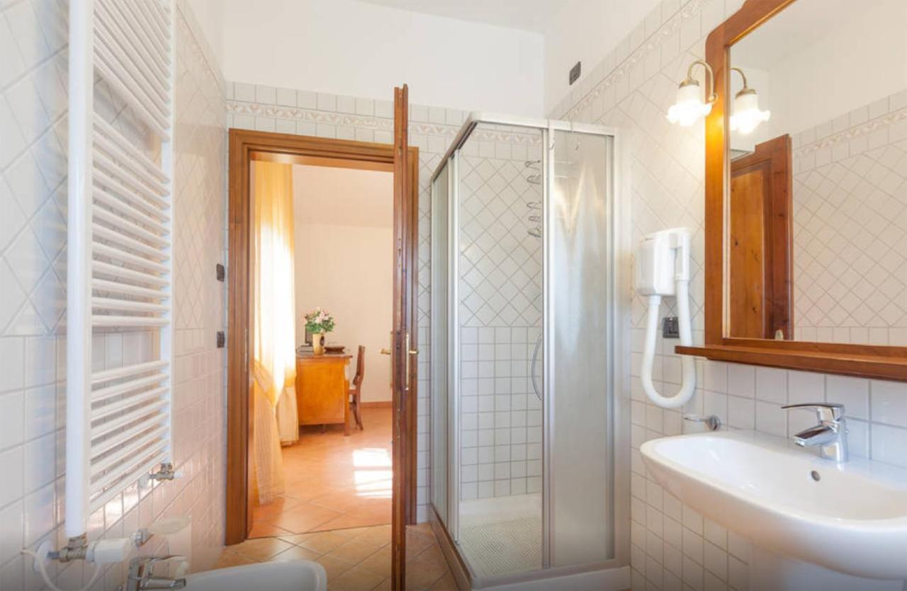 Cascina Tabachera X10 Country House Sirmione Garda Lake ポッツォレンゴ 部屋 写真