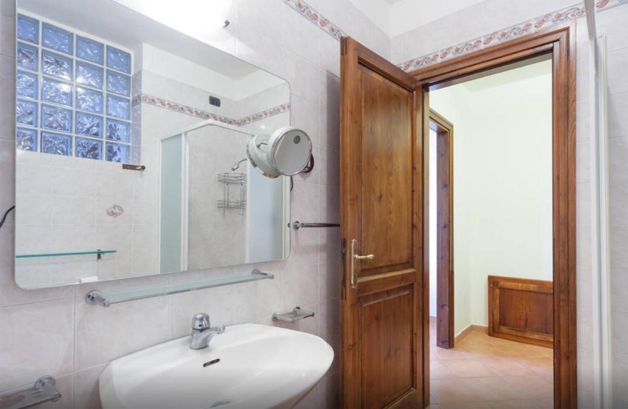 Cascina Tabachera X10 Country House Sirmione Garda Lake ポッツォレンゴ 部屋 写真